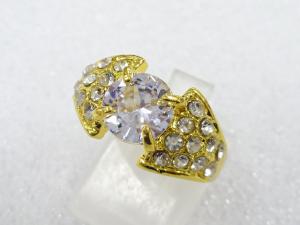 クリスタル　指輪(15号)